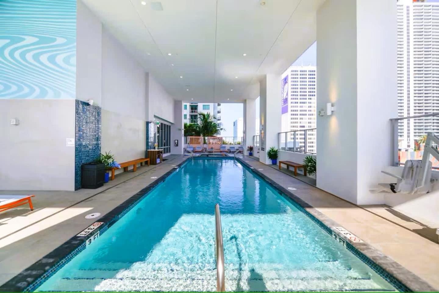 Heart Of Downtown Miami Studio Pool & Gym公寓 外观 照片