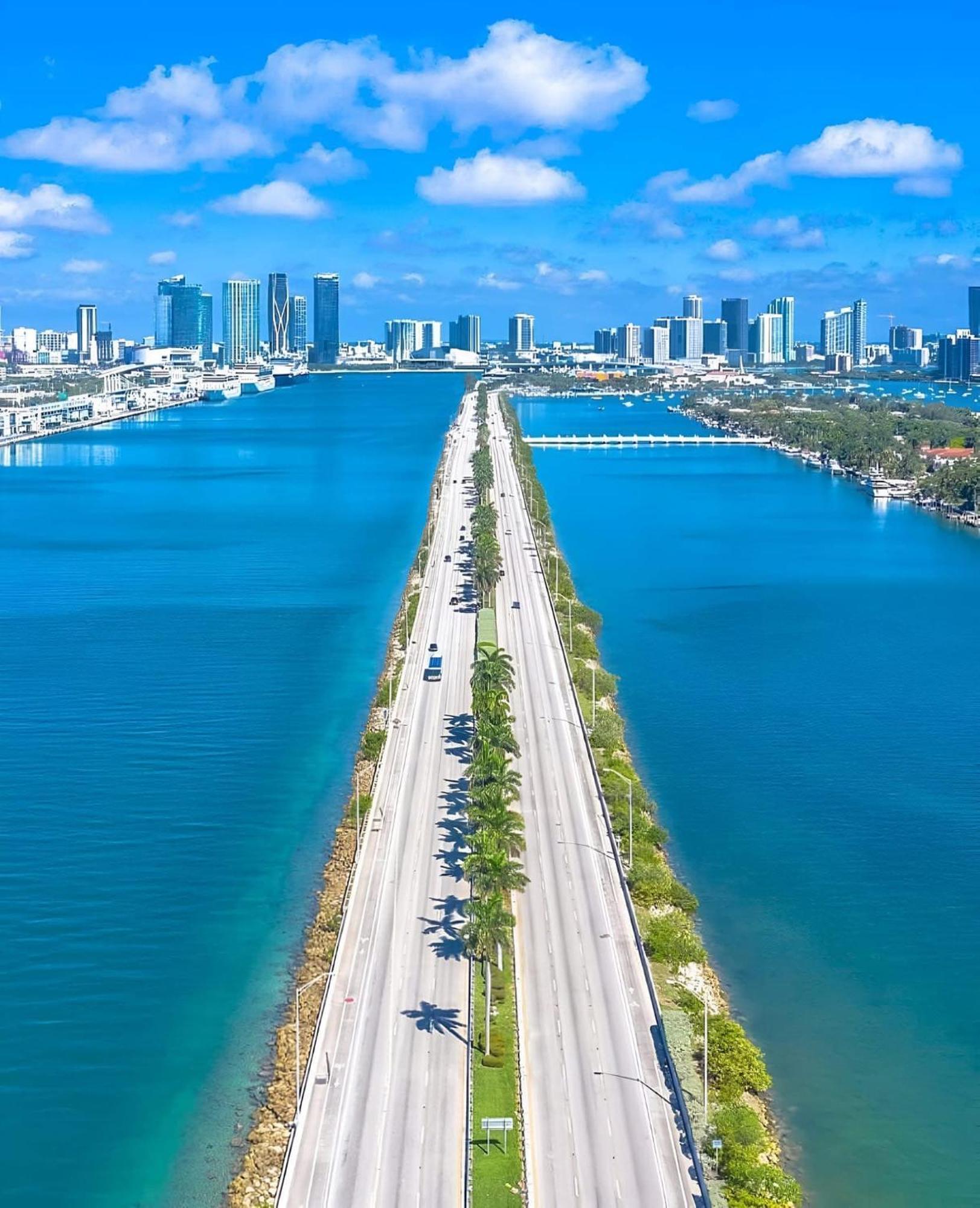 Heart Of Downtown Miami Studio Pool & Gym公寓 外观 照片